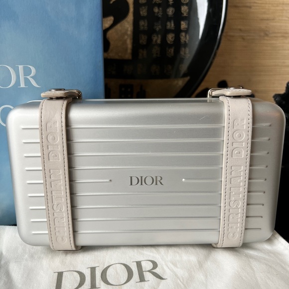 DIOR RIMOWA hard case clutch or cross body bag - Picture 3 of 6